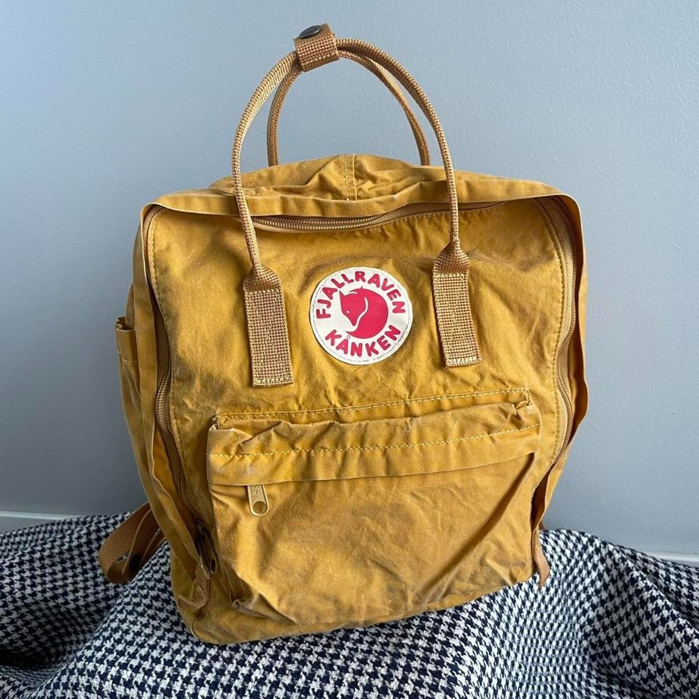 Fjallraven Kanken backpack in the color Ochre